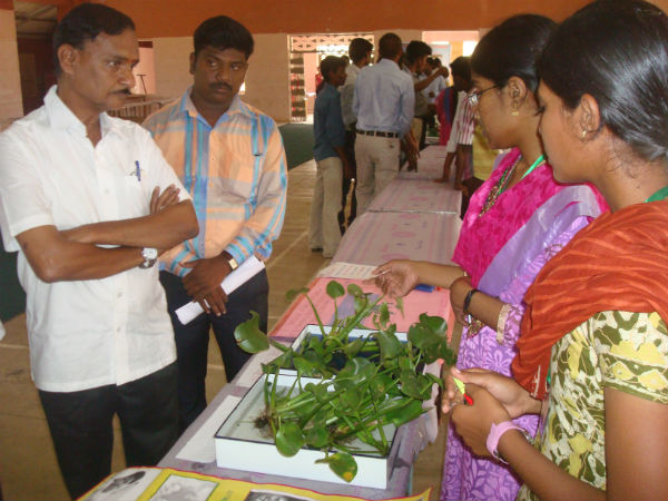 Mr. N. Sivanaesen DHO & Mr. Muthu DPC of PTF Visiting Stall