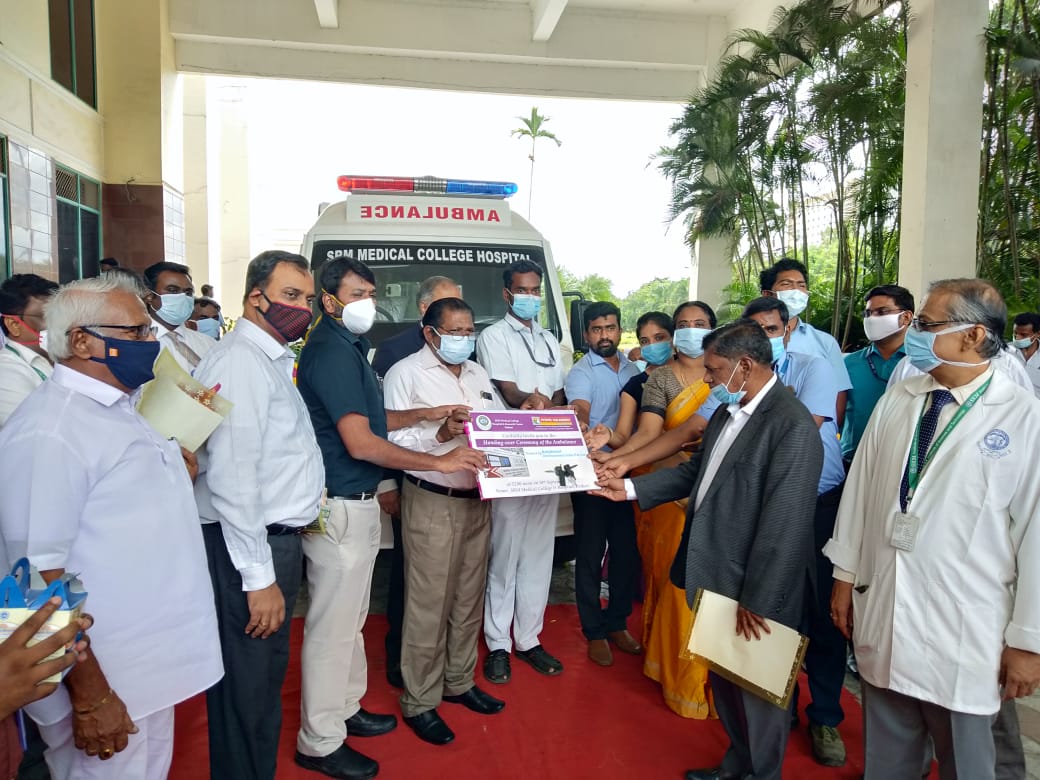 Handing Over Ceremony of Ambalunce to SRM Hospital_12.9.2020 (5)